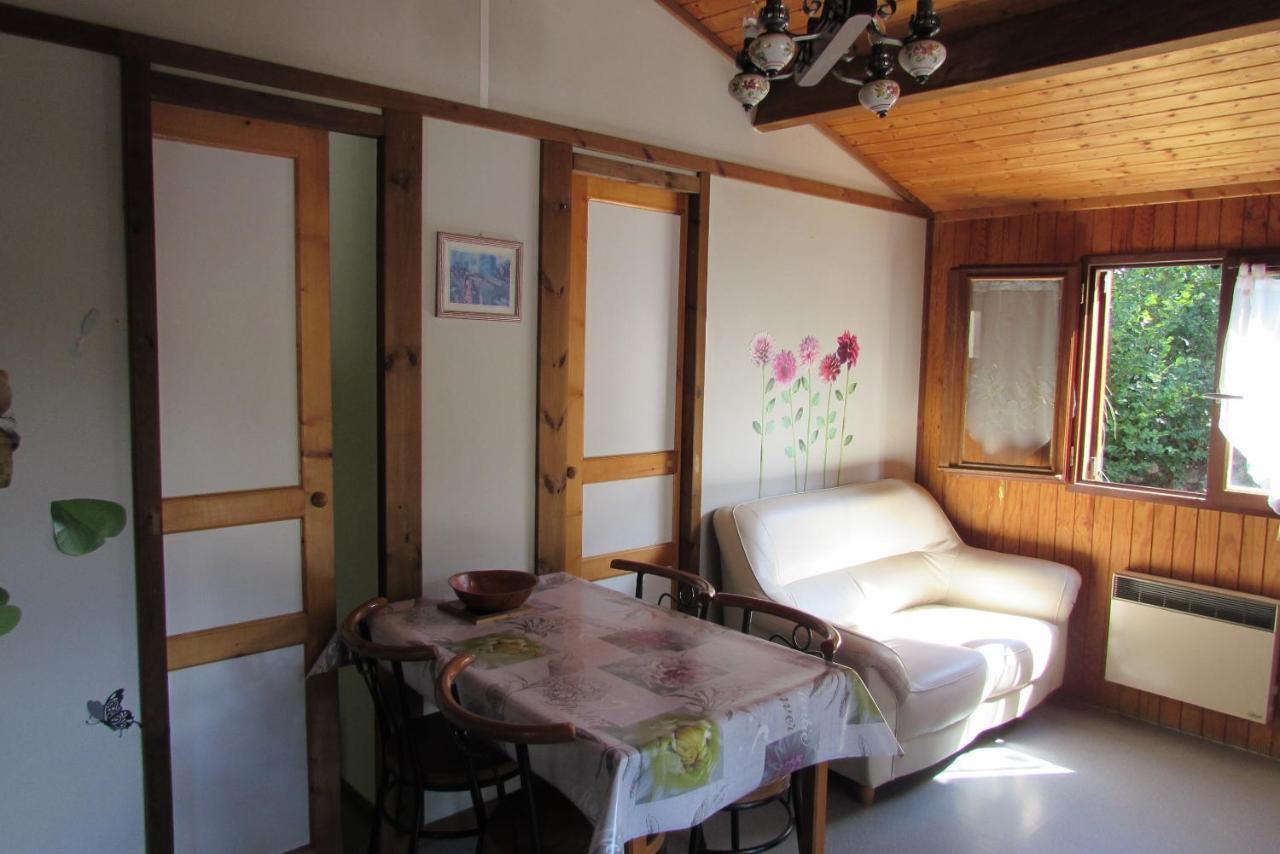Les Chalets Du Verger Des Ascarines Corneilla-de-Conflent Exterior photo