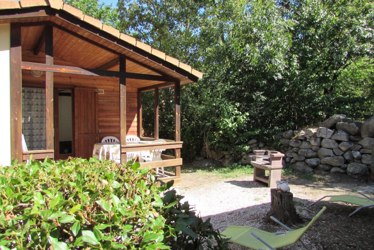 Les Chalets Du Verger Des Ascarines Corneilla-de-Conflent Exterior photo